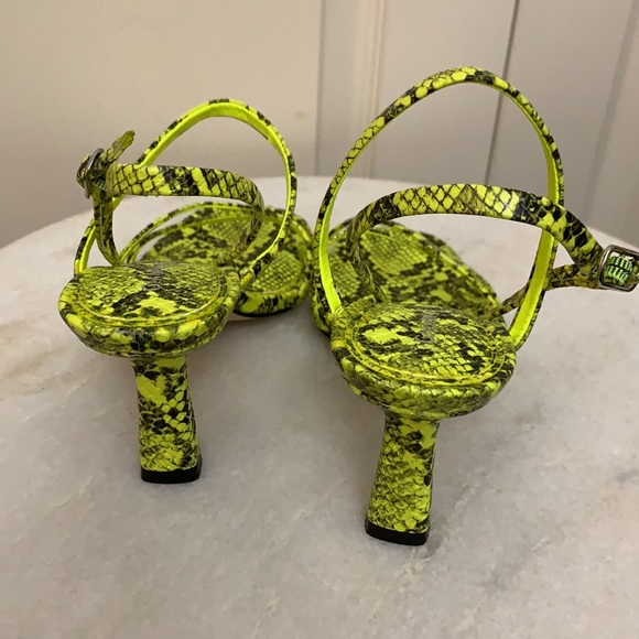 Gianni Bini Neveena Neon Green Snake Print Sandal - Picture 9 of 10